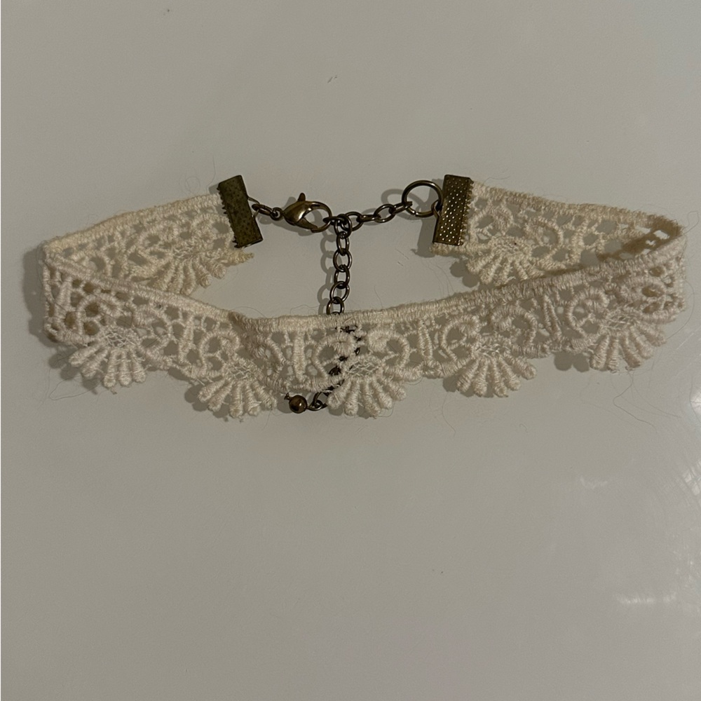 Fabric choker